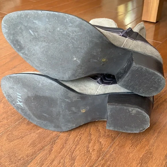 Diba Skyler Split Bootie Slip On Style Leather Suede Taupe & Dark Brown Size 6 - Picture 11 of 12